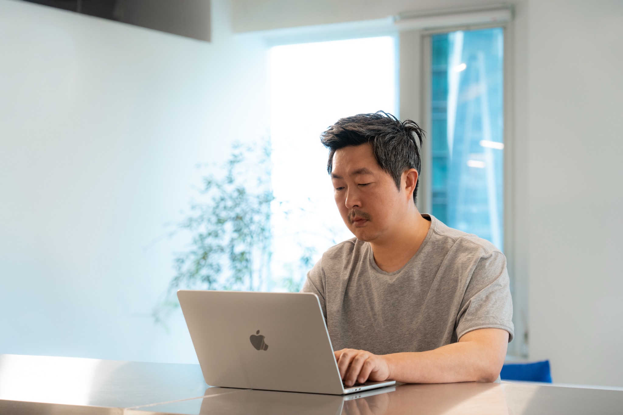 아임웹, AI 시대에 오히려 더 많은 동료를 찾는 이유