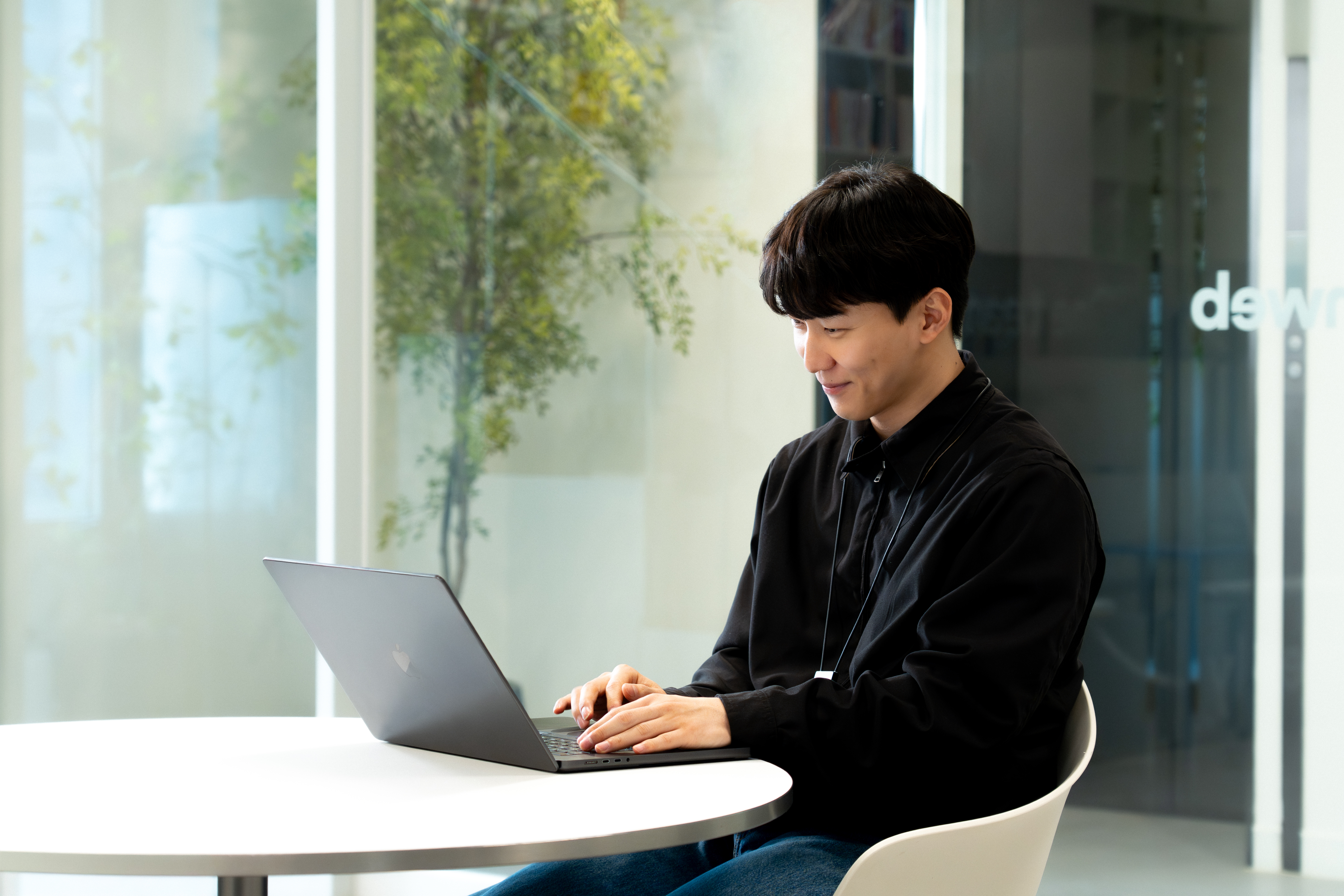 아임웹, AI와 함께 일하는 방식을 다시 쓰다